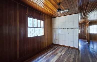Imagem 8: Sala, cozinha, banheiro, área de serviço com banheiro