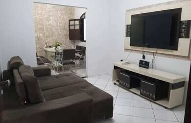 Imagem 10: CASA OTIMA BEM LOCALIZADA À VEDA