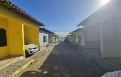 Imagem: A casa possui 2 Dormitórios, 1 Banheiro, 1 Vaga na garagem