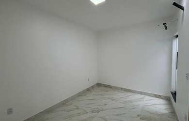 Imagem 4: Casa com piscina no Porto Marina