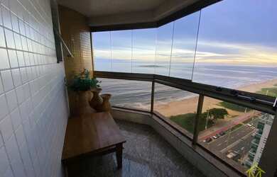 Imagem 8: Imóvel para venda possui 250 metros quadrados com 4 quartos em Praia...