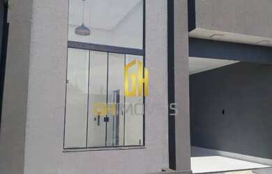 Imagem: A casa possui 2 Dormitórios, 2 Banheiros, 2 Vagas na garagem