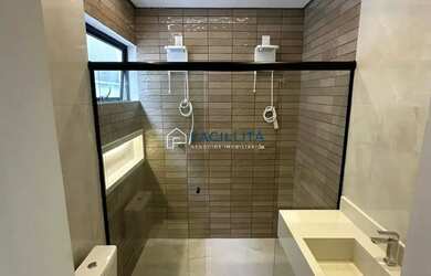 Imagem 10: Vendo casa na Ponta Negra com 275m² 3 suítes,1 master com closet-Condomínio...