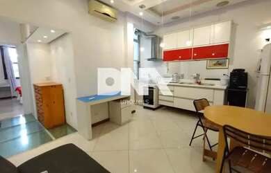 Imagem: O apartamento possui 2 Dormitórios, 3 Banheiros, 70m² de Área