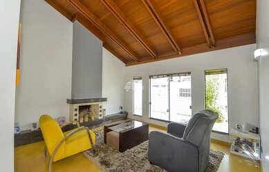 Imagem 8: Vendas Casa Curitiba PR. Piscina, Ar-condicionado, Lareirae4 Vagas na...