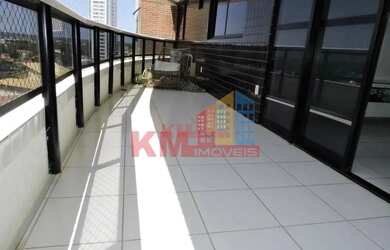 Imagem: O apartamento possui 3 Dormitórios, 1 Banheiro, 2 Vagas na