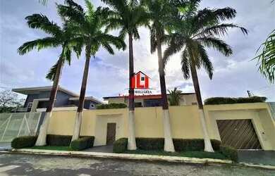 Imagem: A casa em condomínio possui 4 Dormitórios, 2 Banheiros, 4