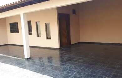 Imagem: Casa residencial com 3 quartos sendo 1 suíte, disponível para