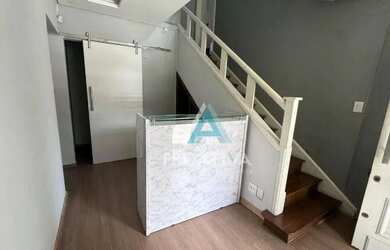 Imagem: O depósito possui 5 Vagas na garagem, 312m² de Área, Imóvel