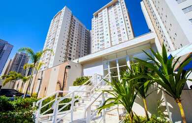 Imagem: O apartamento possui 2 Dormitórios, 2 Banheiros, 1 Vaga na