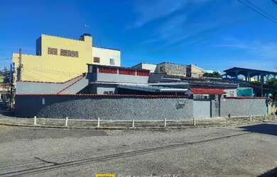 Imagem: A casa em condomínio possui 3 Dormitórios, 2 Banheiros, 5