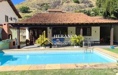 Imagem: A casa em condomínio possui 3 Dormitórios, 5 Banheiros, 4