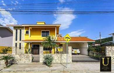 Imagem 3: Casa à venda, 228 m² por R$ 1.450.000,00 - Alto Ribeirão - Florianópolis/SC