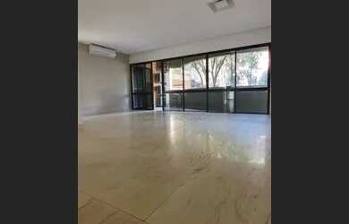 Imagem: O apartamento possui 3 Dormitórios, 3 Banheiros, 2 Vagas na