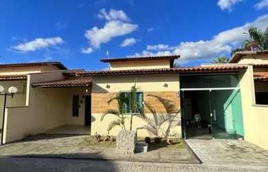 Imagem: A casa possui 2 Dormitórios, 2 Vagas na garagem e está localizado