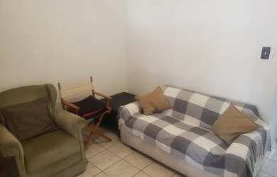 Imagem: O apartamento possui 1 Dormitório, 1 Banheiro, 1 Vaga na garagem