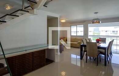 Imagem: O apartamento na cobertura possui 3 Dormitórios, 4 Banheiros