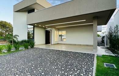 Imagem: A casa em condomínio possui 4 Dormitórios, 5 Banheiros, 4