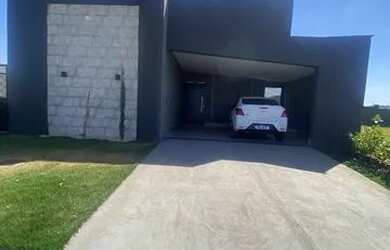 Imagem: A casa em condomínio possui 3 Dormitórios, 4 Banheiros, 2