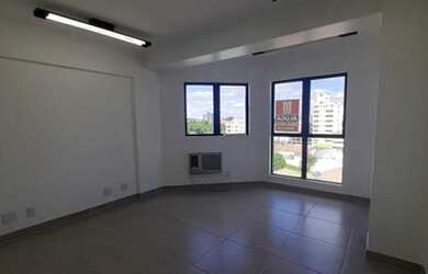 Imagem: O depósito possui 42m² de Área e está localizado em Centro