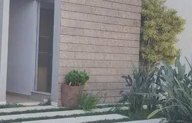 Imagem: A casa em condomínio possui 3 Dormitórios, 5 Banheiros, 4