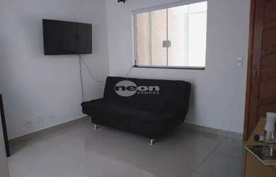 Imagem: A casa possui 2 Dormitórios, 2 Banheiros, 1 Vaga na garagem