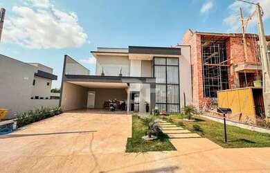 Imagem: A casa em condomínio possui 3 Dormitórios, 4 Banheiros, 4