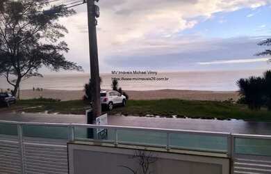 Imagem: A casa possui 3 Dormitórios, 4 Banheiros, 4 Vagas na garagem