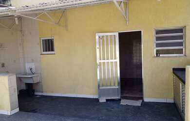 Imagem: O apartamento possui 2 Dormitórios, 1 Banheiro, 109m² de Área