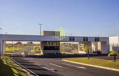 Imagem: A casa em condomínio possui 3 Dormitórios, 4 Banheiros, 4