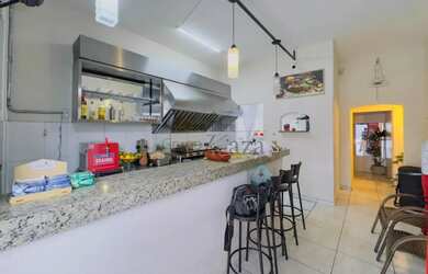 Imagem: O depósito possui 275m² de Área e está localizado em Bosque