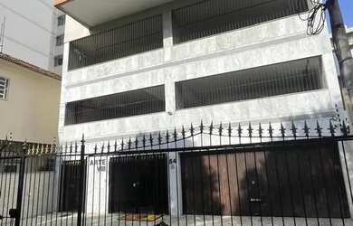 Imagem: O apartamento possui 2 Dormitórios, 3 Banheiros, 1 Vaga na