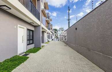 Imagem 6: Sobrado a venda, 03 dormitórios, 1 escritório, 01 vaga - Água Verde,...