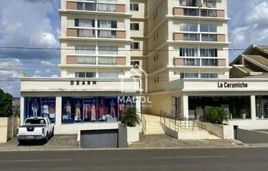 Imagem: O apartamento possui 3 Dormitórios, 2 Banheiros, 2 Vagas na