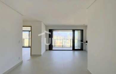 Imagem: O apartamento possui 2 Dormitórios, 3 Banheiros, 1 Vaga na