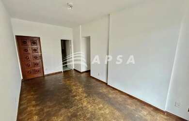 Imagem: O apartamento possui 2 Dormitórios, 1 Banheiro, 79m² de Área