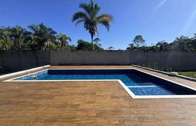 Imagem: A chácara possui 4.500m² de Área, Churrasqueira, Piscina