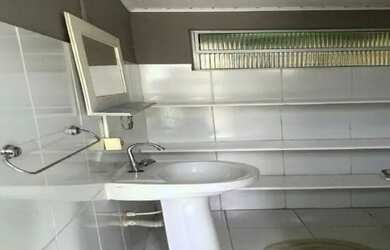 Imagem 6: Casinha tipo chalé a 3 minutos da praia Barra do Sahy São Sebastião/SP