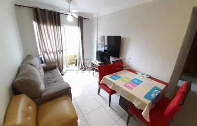 Imagem: O apartamento possui 2 Dormitórios, 2 Banheiros, 1 Vaga na