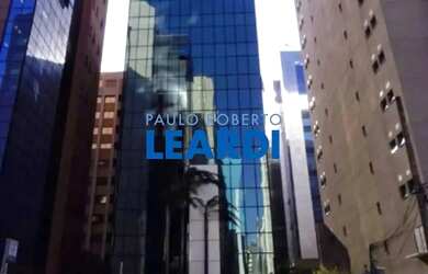 Imagem: O depósito possui 2 Vagas na garagem, 88m² de Área e está