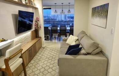 Imagem: O apartamento possui 3 Dormitórios, 2 Banheiros, 2 Vagas na