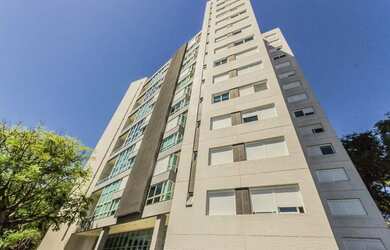 Imagem: O apartamento possui 1 Dormitório, 2 Banheiros, 2 Vagas na