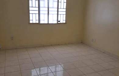 Imagem 15: Alugo Casa de esquina com piscina no Bairro dos Estados