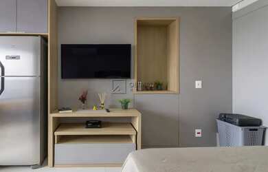 Imagem: O apartamento possui 1 Dormitório, 1 Banheiro, 1 Vaga na garagem