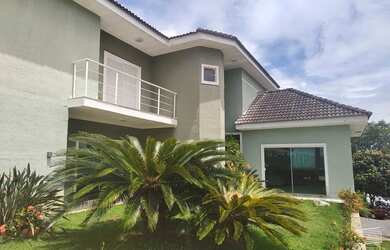 Imagem: A casa em condomínio possui 3 Dormitórios, 5 Banheiros, 5