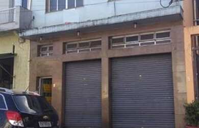 Imagem: O depósito possui 360m² de Área e está localizado em Vila