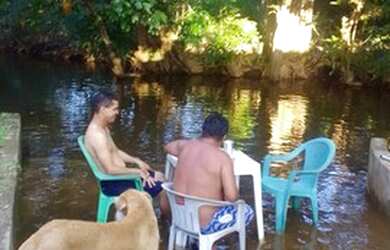 Imagem 9: Sítio na estrada de Caxias por trás do balneário Chico 18 com Riacha...