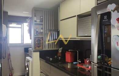 Imagem: O apartamento possui 2 Dormitórios, 2 Banheiros, 1 Vaga na