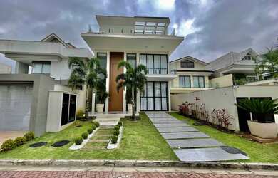 Imagem 3: Casa de condomínio para venda possui 420m² de área construída com...