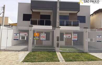 Imagem: A casa à venda possui 3 Dormitórios, 2 Banheiros, 2 Vagas